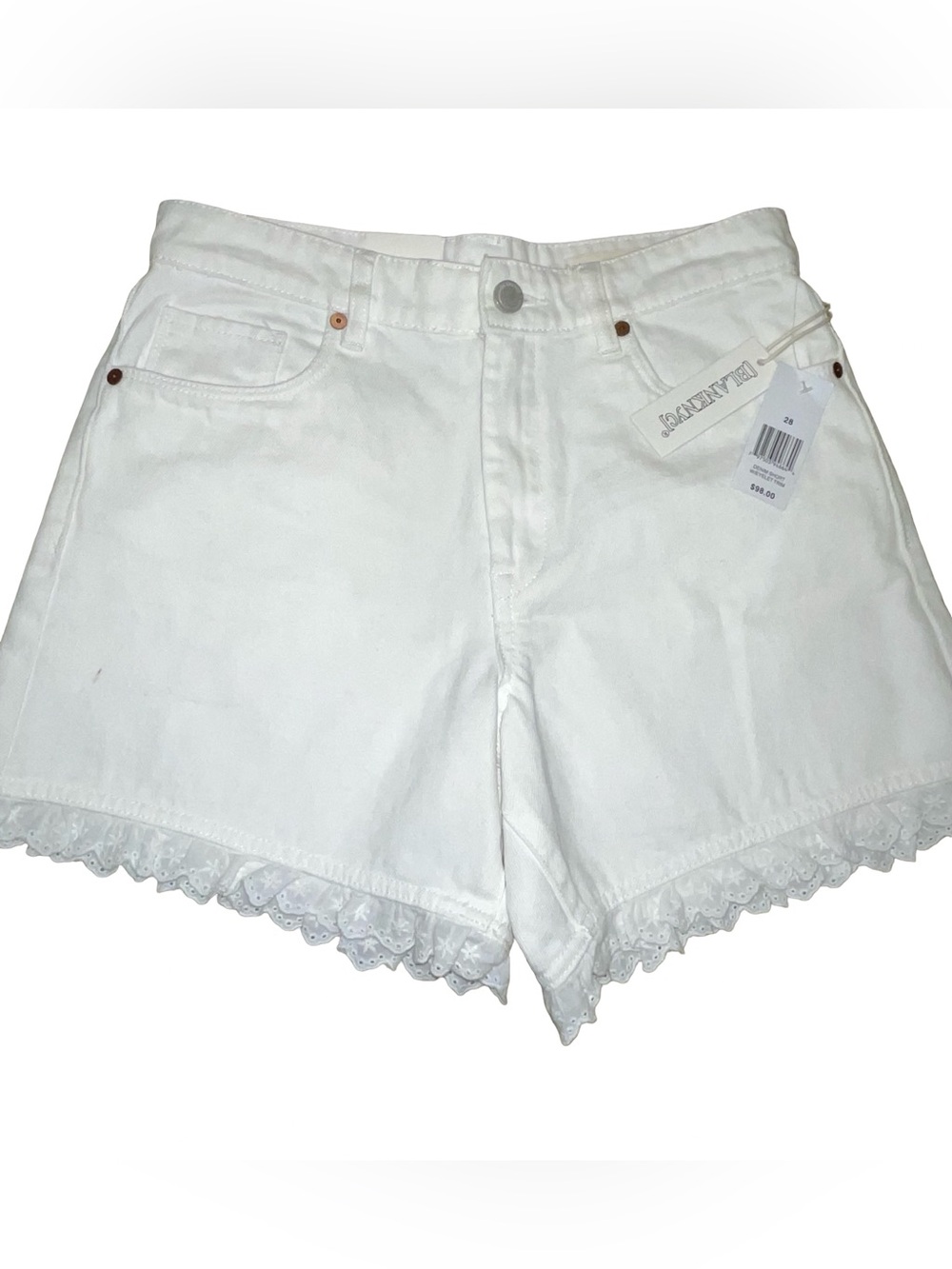 NWT [BLANKNYC] White Denim Shorts with Scalloped Eyelet Lace Trim - Size 28
